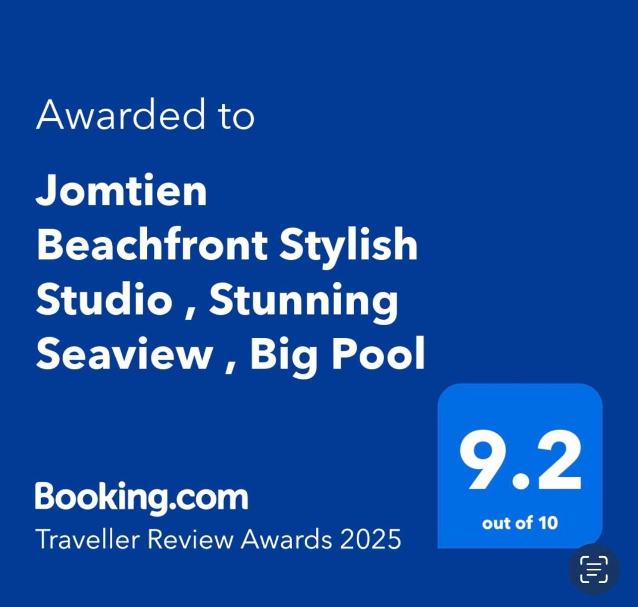Jomtien Beachfront Stylish Studio , Stunning Seaview , Big Pool ภายนอก รูปภาพ